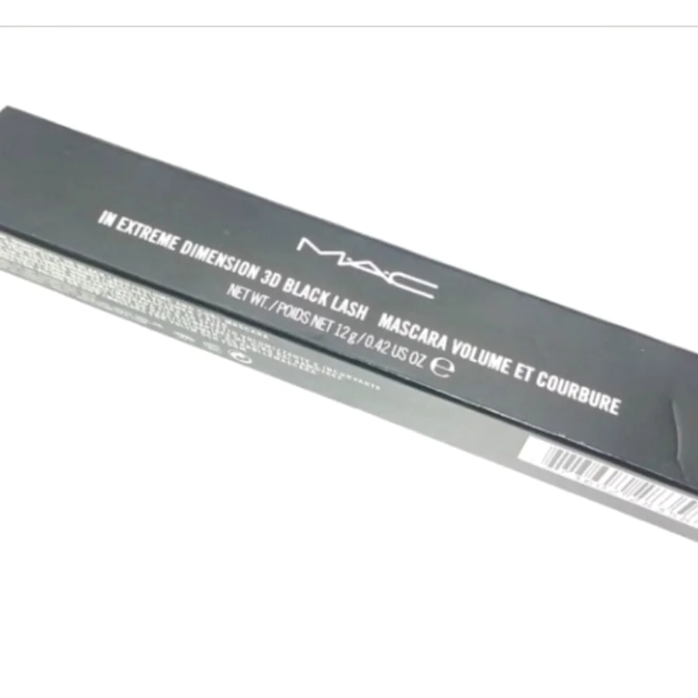 MAC Cosmetics Mascara in Extreme Dimension 3D Black Lash